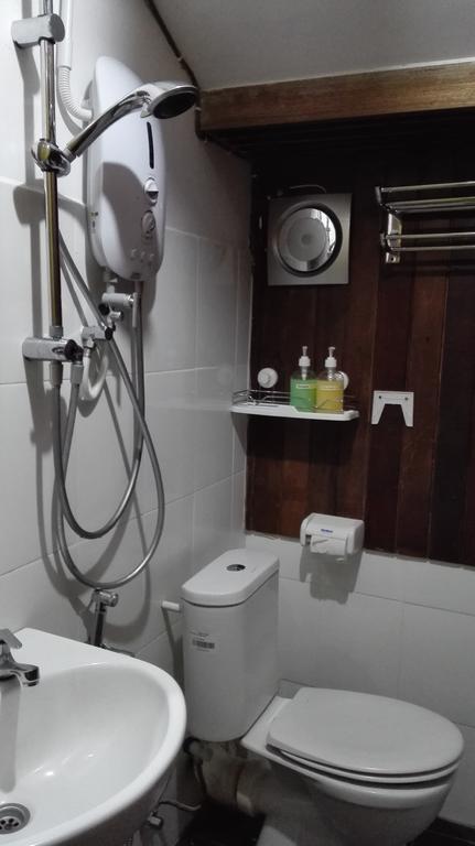 ג'ורג' טאון Silver Shine Guesthouse חדר תמונה